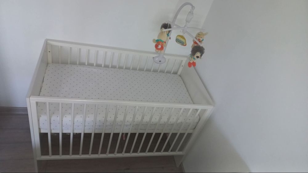 Vând pătuț bebe 120×60 cm