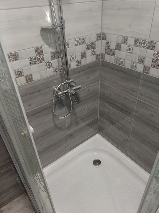 Meserias-execut lucrari de constructii si finisaje interioare