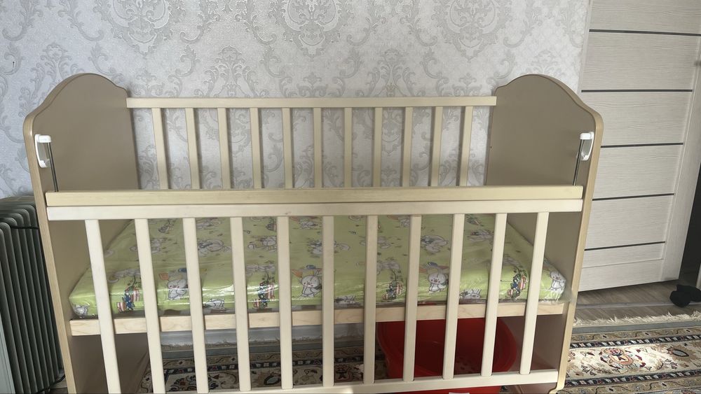 Манеж для младенца