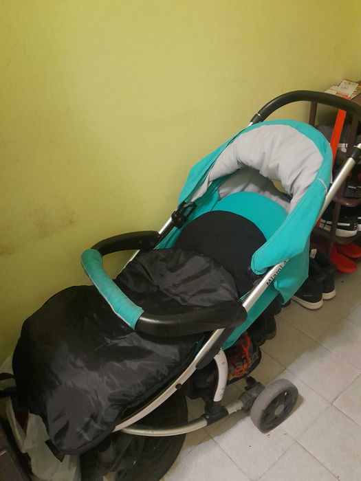 Бебешка количка 3 в 1