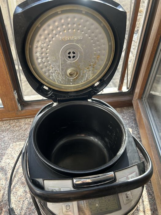 Продам мультиварку