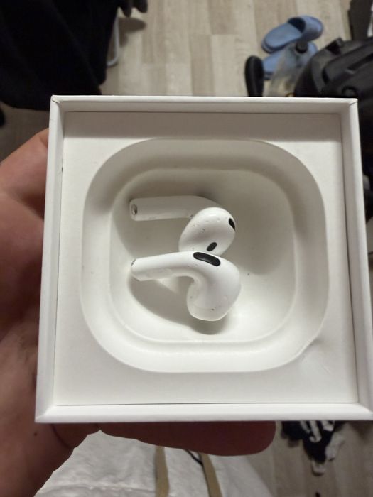 Airpods 4 originale cutie pierduta