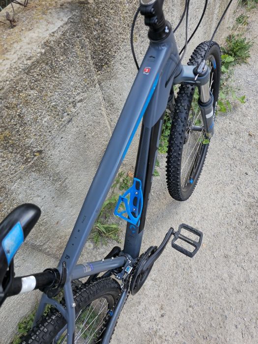 Cube Aim 27.5 L размер Хидравлични дискови 3х8 скорости Обслужен