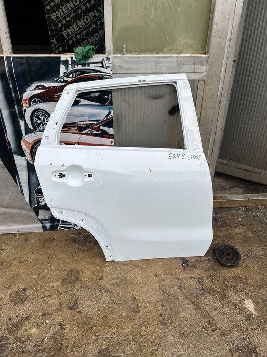 4 броя Задна дясна врата Suzuki SX4 S-Cross 3 2021-