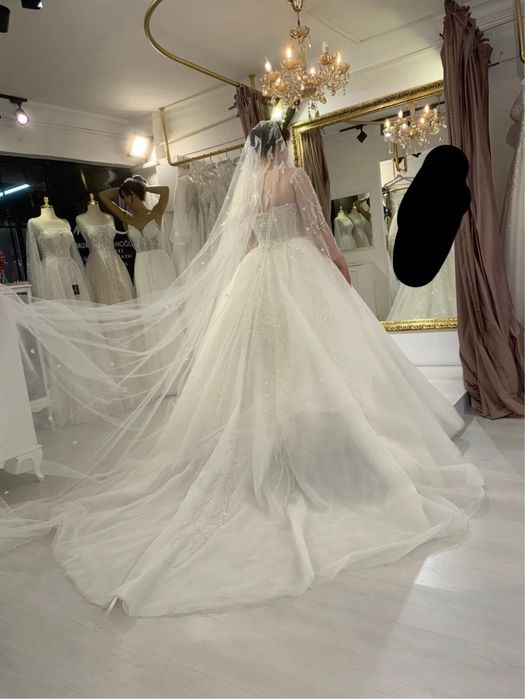 Булчинска рокля с перли