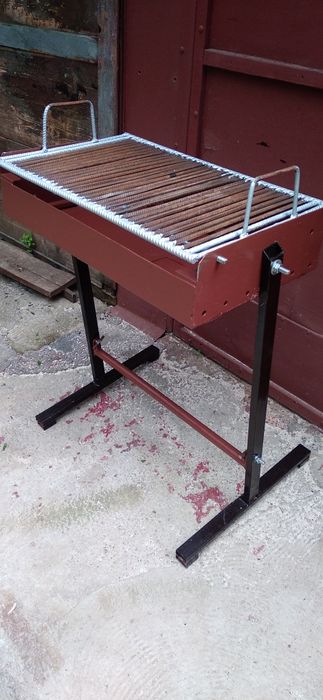 Grătar pt curte sau voiaj.