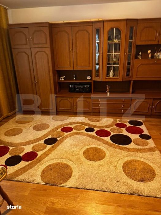 Apartament cu 2 camere, semidecomandat, zona Ultracentrala
