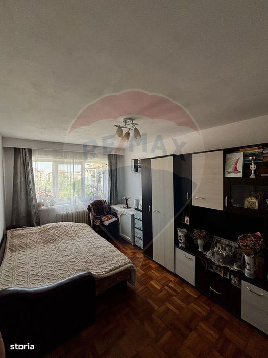 Apartament cu 2 camere de vânzare în zona Cetate