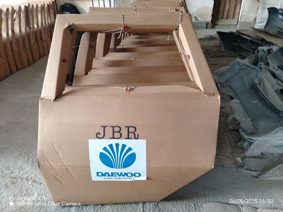 Nexia 1 va 2 lar uchun old va orqa eshik