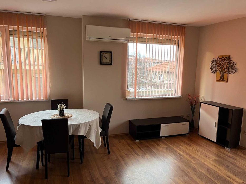 Дава се под наем Двустаен апартамент в София, Павлово - 71 кв.м за 675 € - Снимка #1