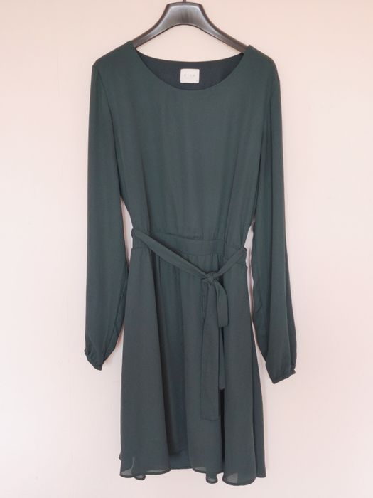 Ефирна рокля в зелен цвят VILA