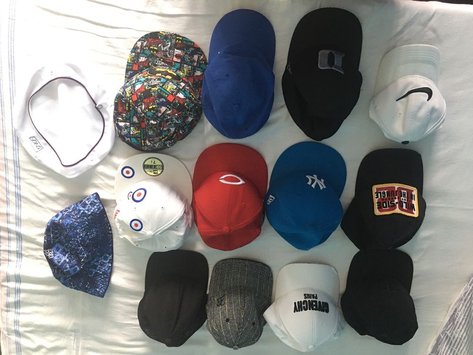 Șepcii diferite modele si culori