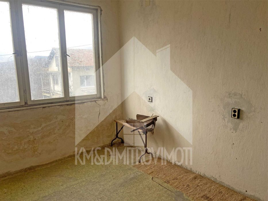Продава се Къща в с. Мараш, Област Шумен - 120 кв.м за 298 €/кв.м - Снимка #9