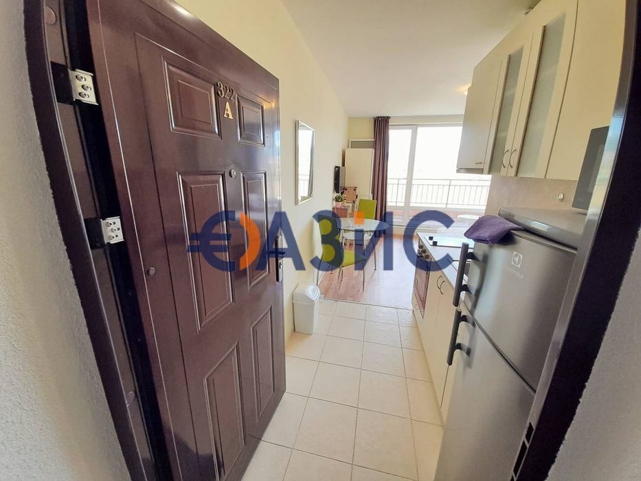 Продава се Едностаен апартамент в к.к. Слънчев бряг - 40 кв.м за 1075 €/кв.м - Снимка #1