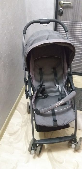 Коляска прогулочная chicco