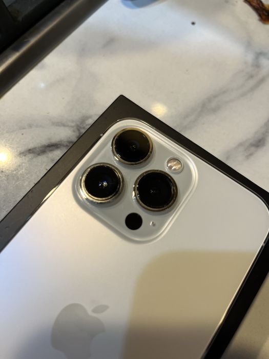 iPhone 13 pro 256gb 100%