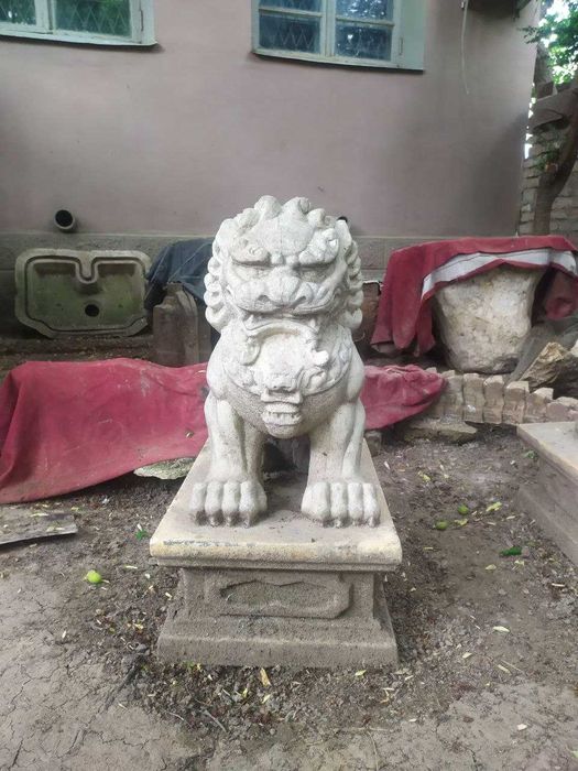 декоративные украшение территории  дачи—  фонтаны