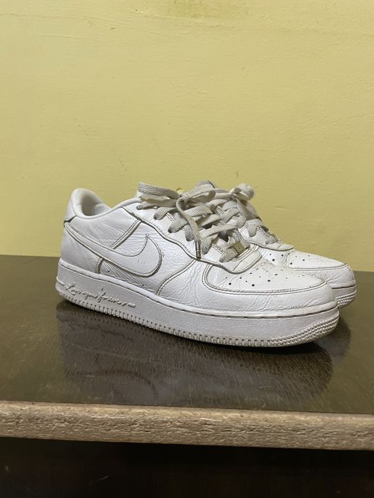 Vand URGENT Nike Air Force 1 Low X Drake Achizitionati din Nike Outlet (Barcelona)