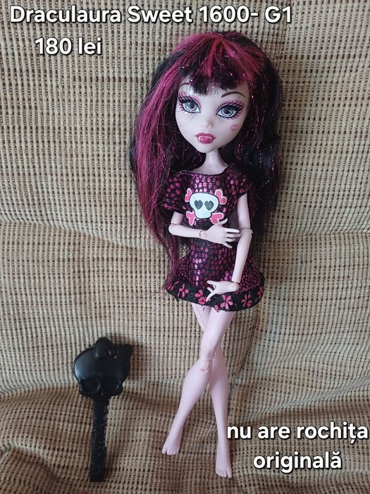 Păpuși Monster High