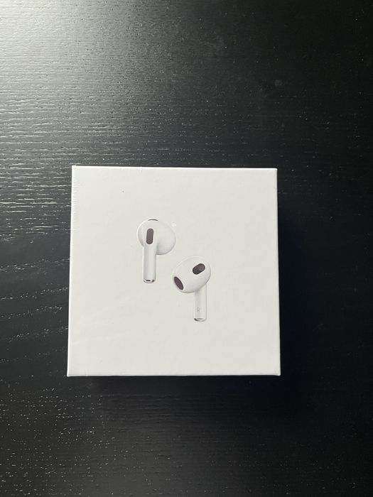 AirPods (3rd Generation)