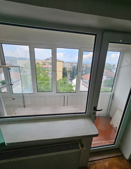 Apartament 3 camere decomandat zona centrala