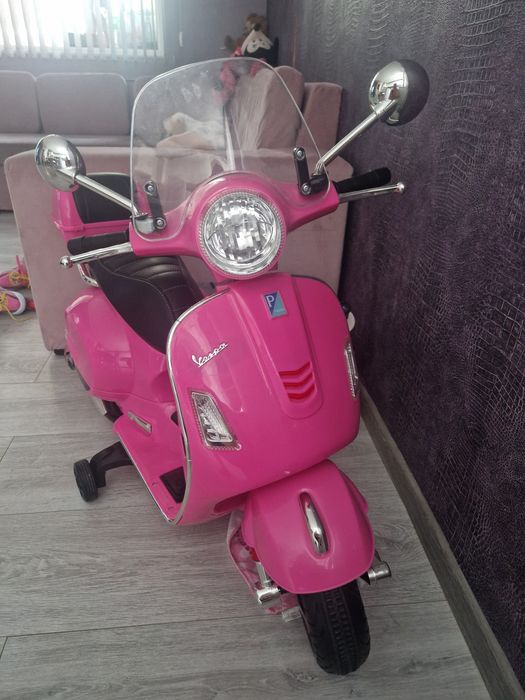 Piaggio Vespa електрически детски скутер
