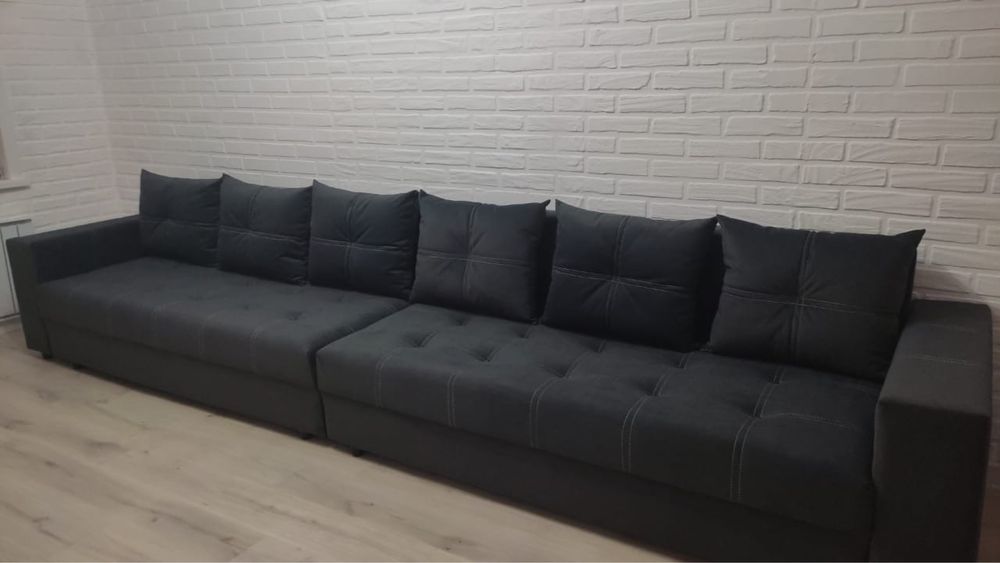 Продам диван в отличном состоянии 4 метра