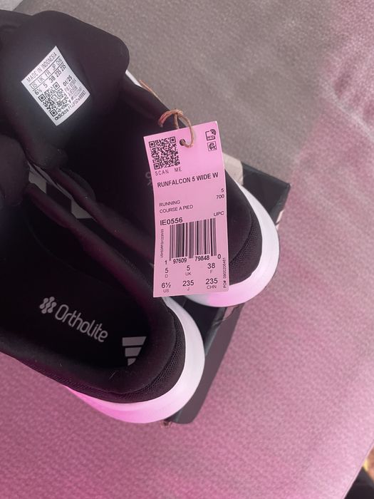 Кроссовки Adidas оригинал