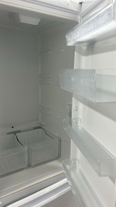 Холодильник indesit б/у