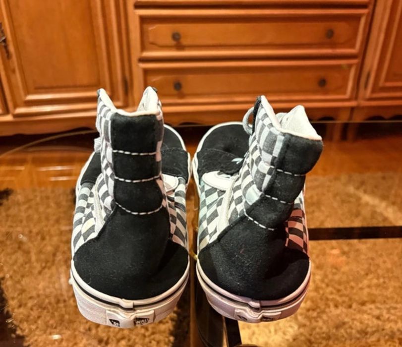 Papuci Vans High Chess Pattern