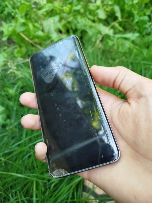 Samsung s9 plus.