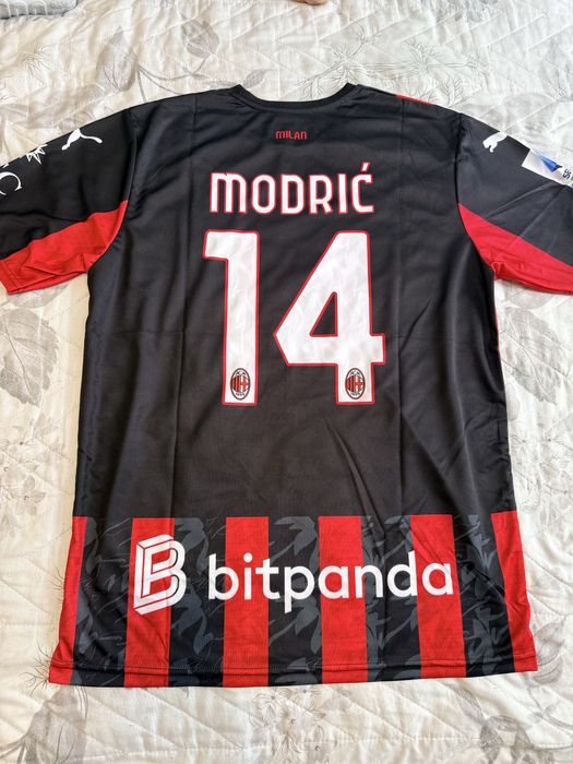 Нова Puma Тениска AC Milan Modric