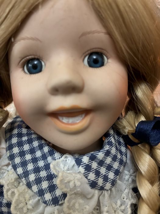 Порцеланови кукли