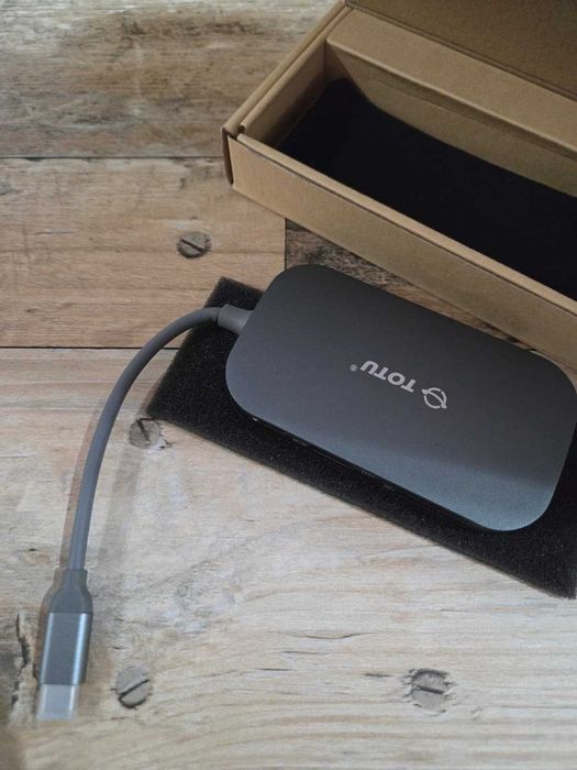 Totu USB Type C Hub Pro