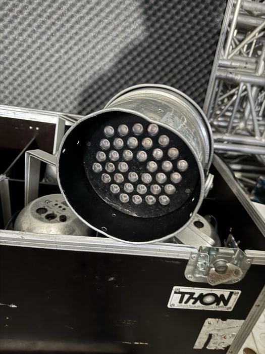 Led par 36x 3 w (8 bucati)