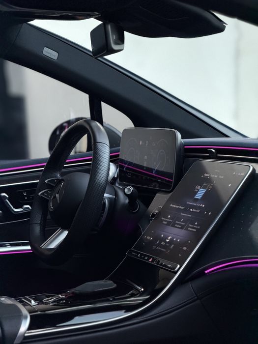 Mercedes Benz EQE 350