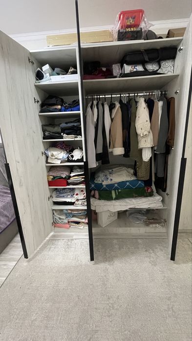 Шкаф спальная продается