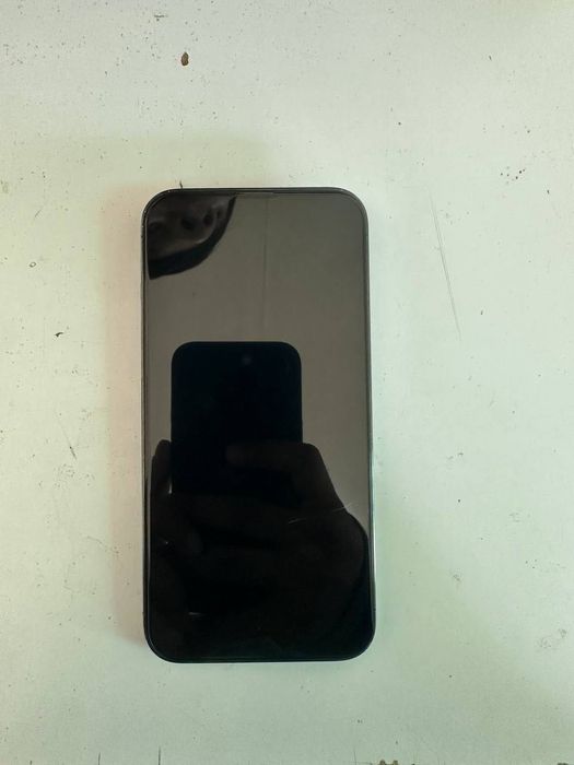 Iphone 13 pro yashil