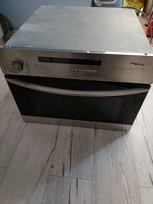 Cuptor electric Miele