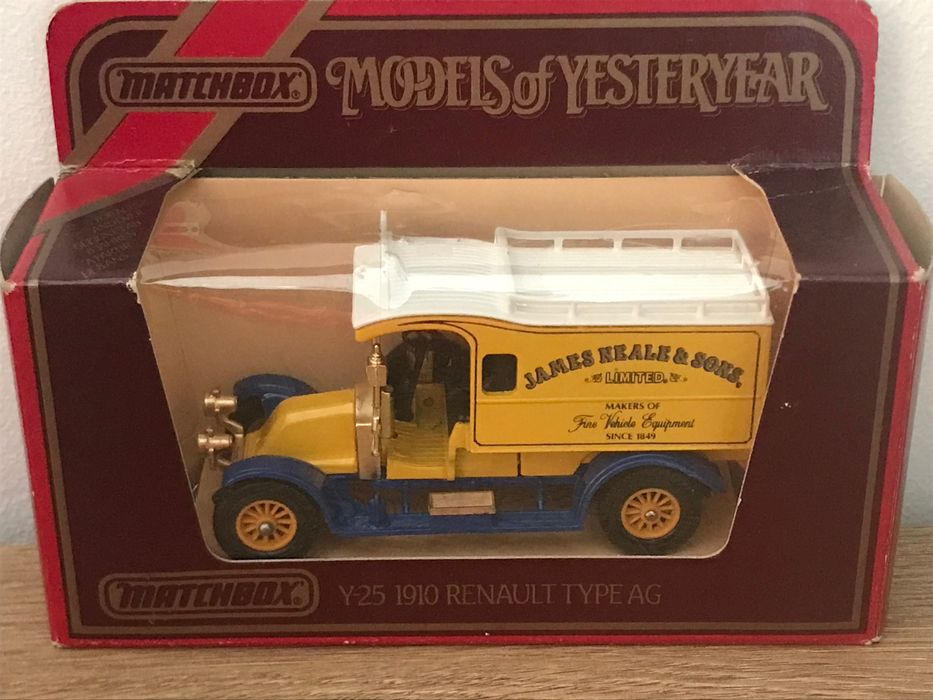 Метални колички Matchbox