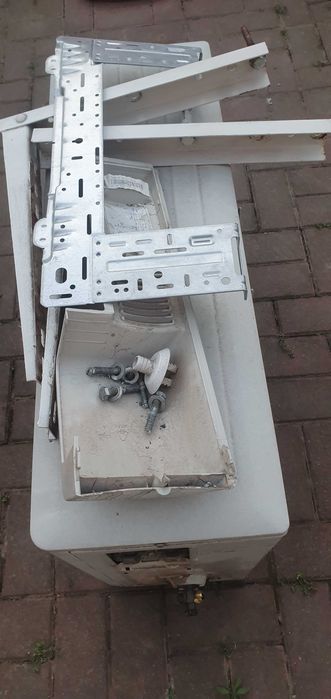 Aer condiționat 9000 btu stare bună.