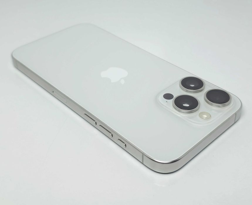 iPhone 15 Pro Max 256GB White Titanium