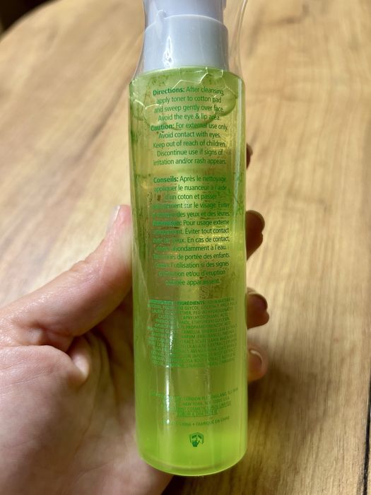 Toner fata nou W7