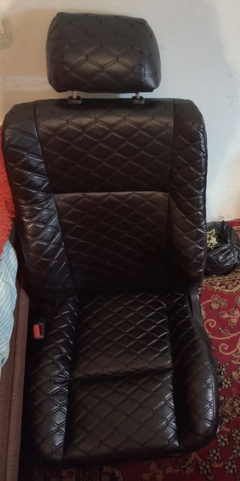 Диван,стул и пуфик