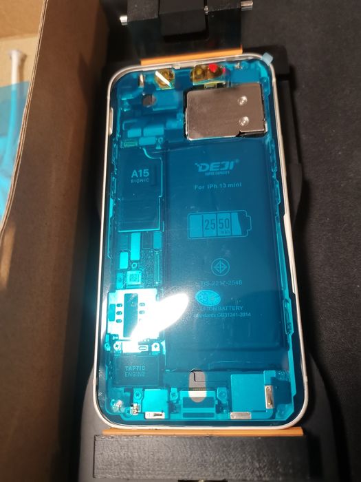 Schimbare baterii iphone