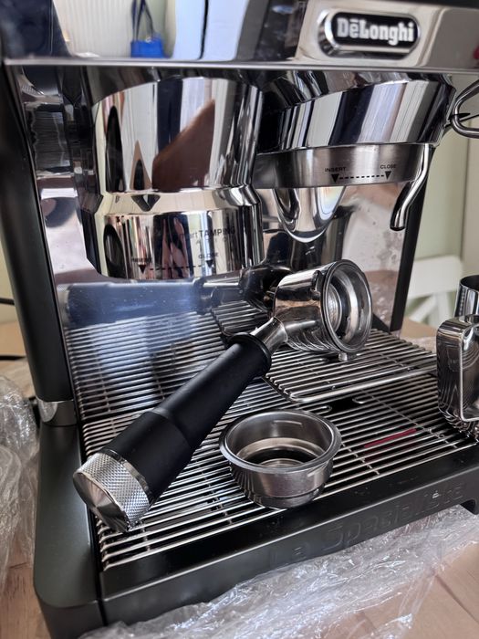 Espressor manual DE’LONGHI - boabe de cafea