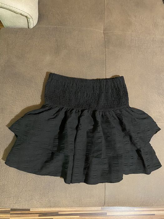 Дамска пола     .