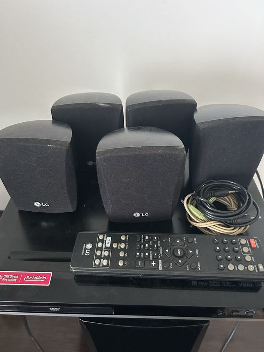 Sistem Home Cinema LG 5.1 cu DVD – model LG HT353SD-D0