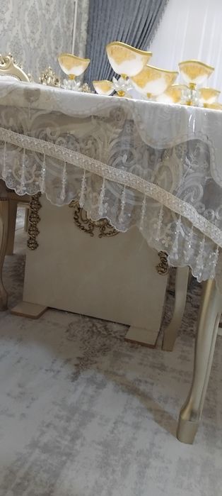 Стол стул сотилади