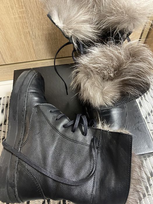 Дамски боти с естествен пух